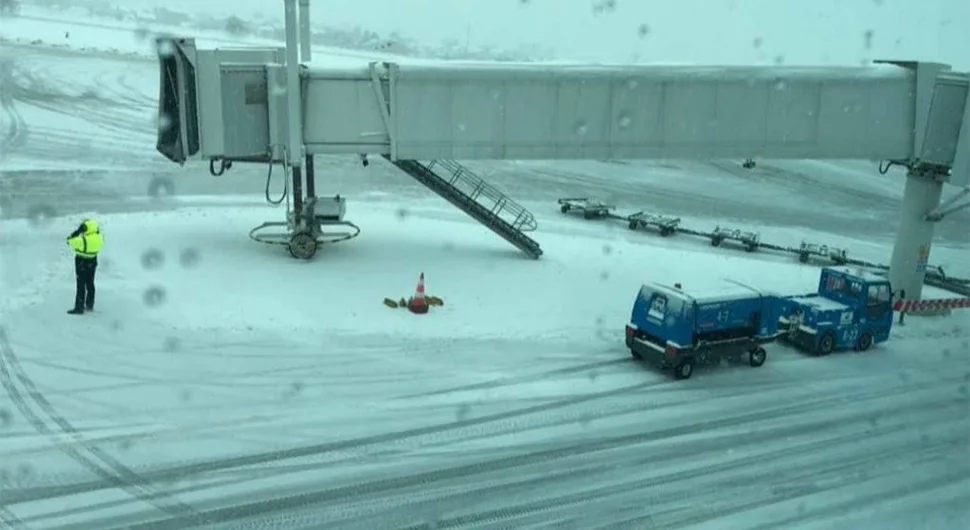 sarajevski aerodrom snijeg.webp